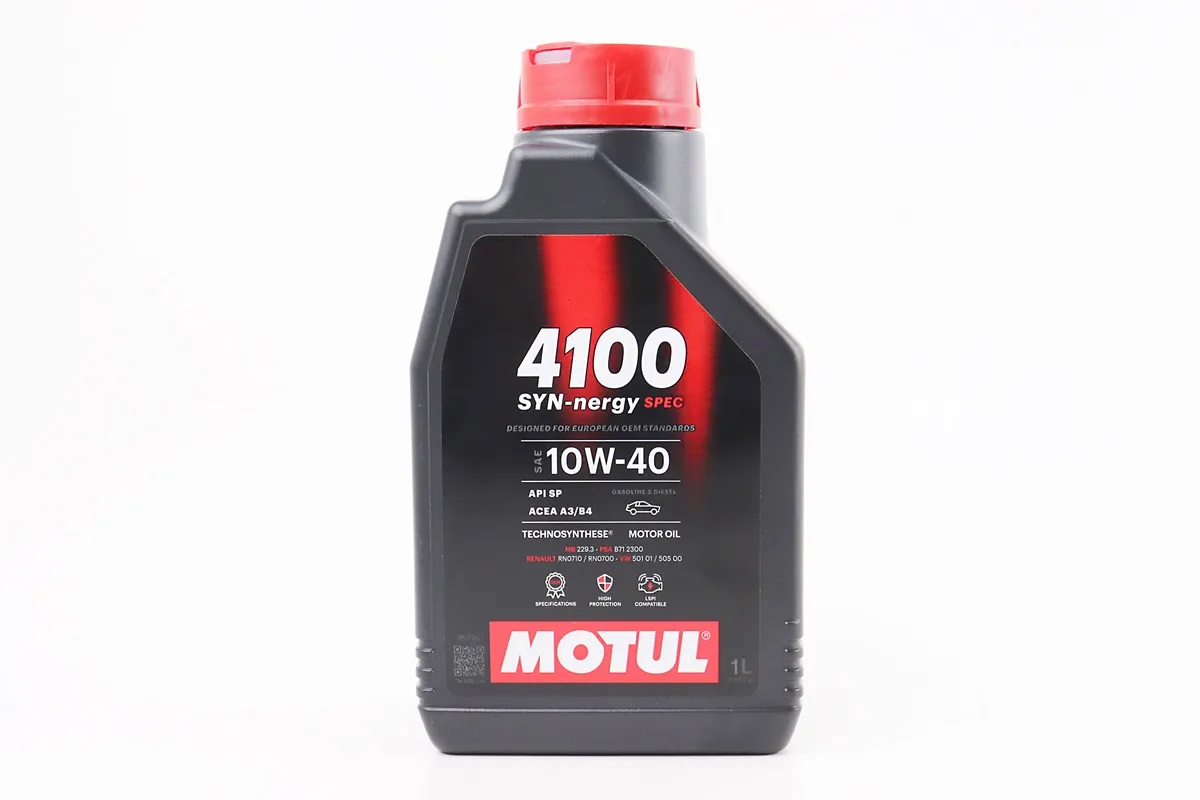 Олива 4T 10W-40 - напівсинтетична універсальна 