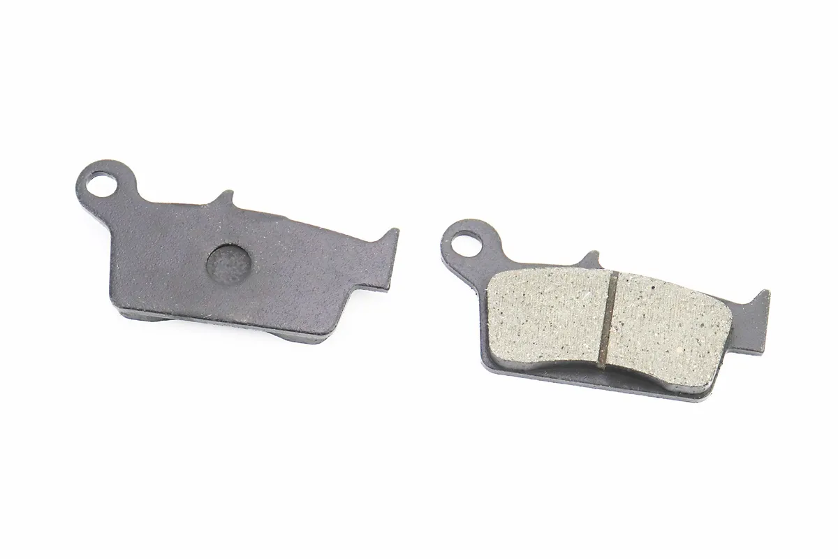 Гальмівні колодки (дискові) Honda LEAD AF20 / XR 50 / CRM 250; HYOSUNG RX400; SUZUKI DR-Z400 / RM 125 / DR 125; KAWASAKI KLX250 / KX 125 к-кт (S_308572)