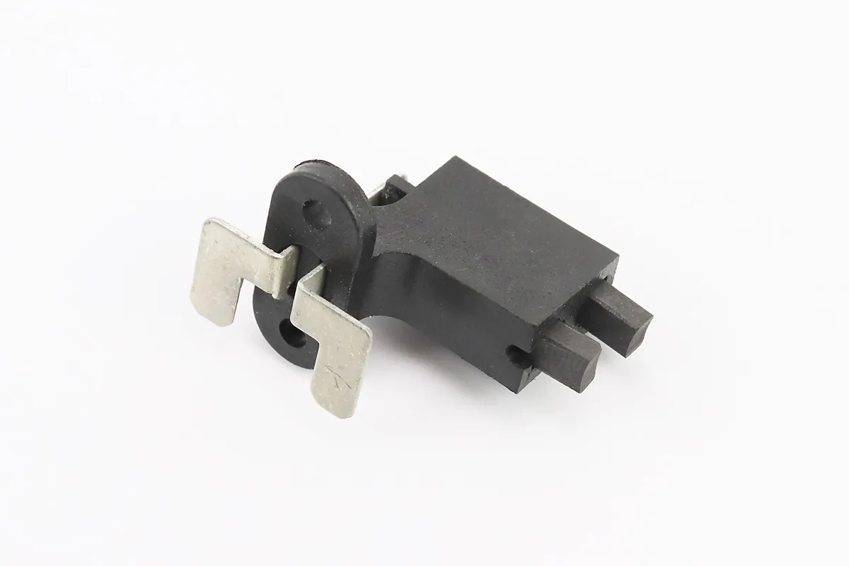 Щітки генератора з щіткотримачем 12V (S_343327)