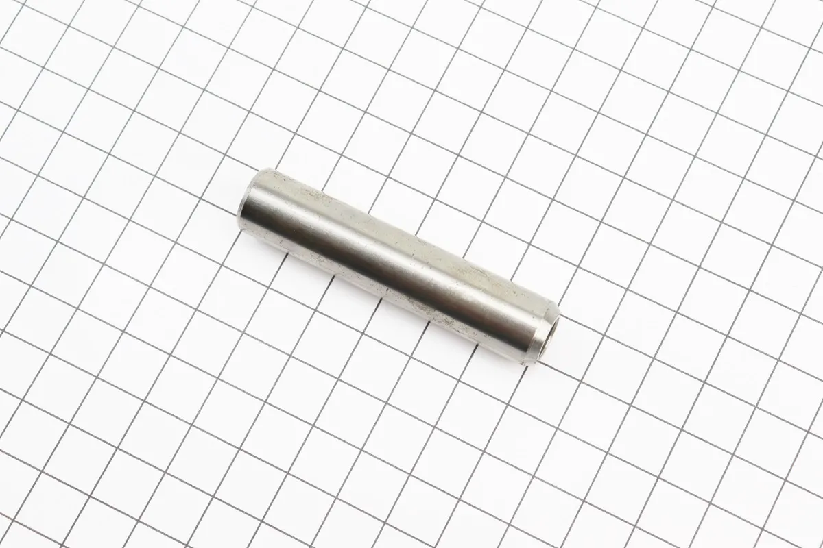 Втулка клапана напрямна D-13mm, L-61,5mm (42.01.125) (S_616009)
