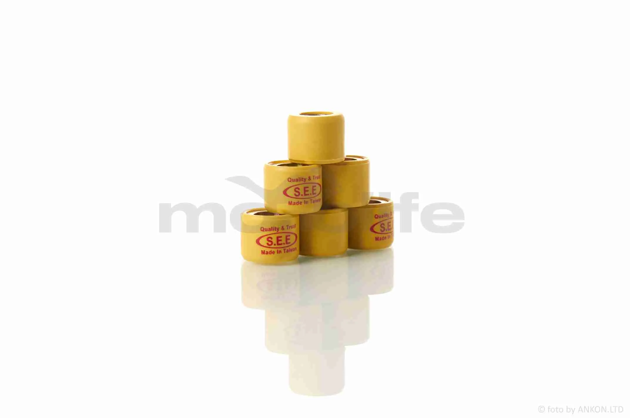 at-001394_14