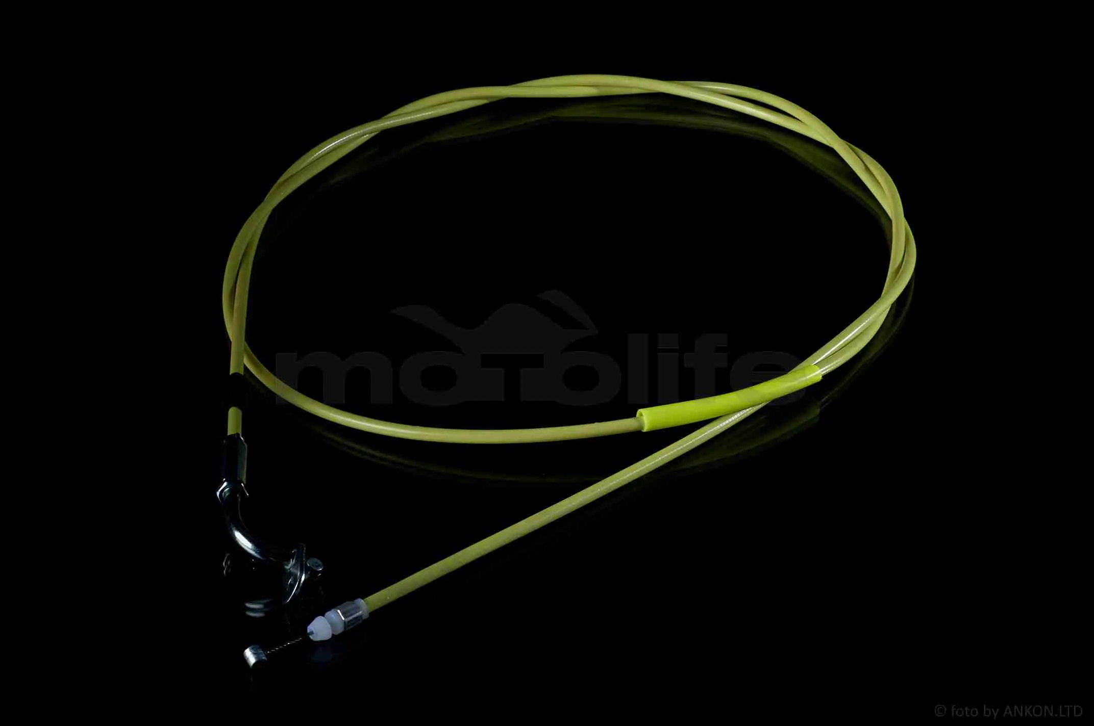 at-001801_3