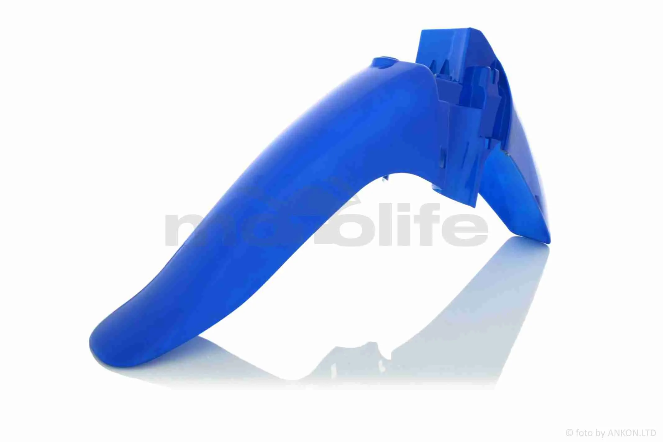 at-005749_2