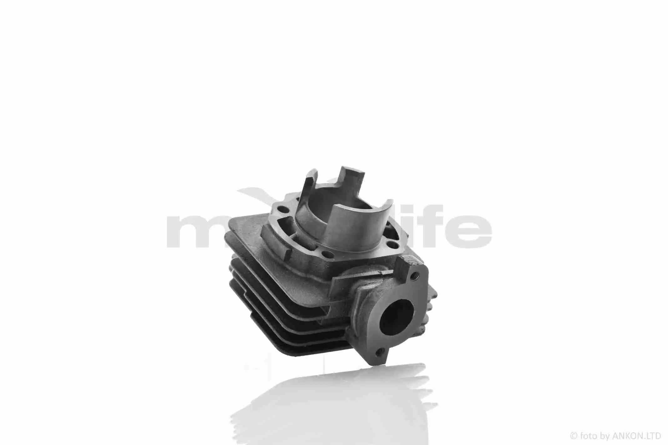 at-006072_2