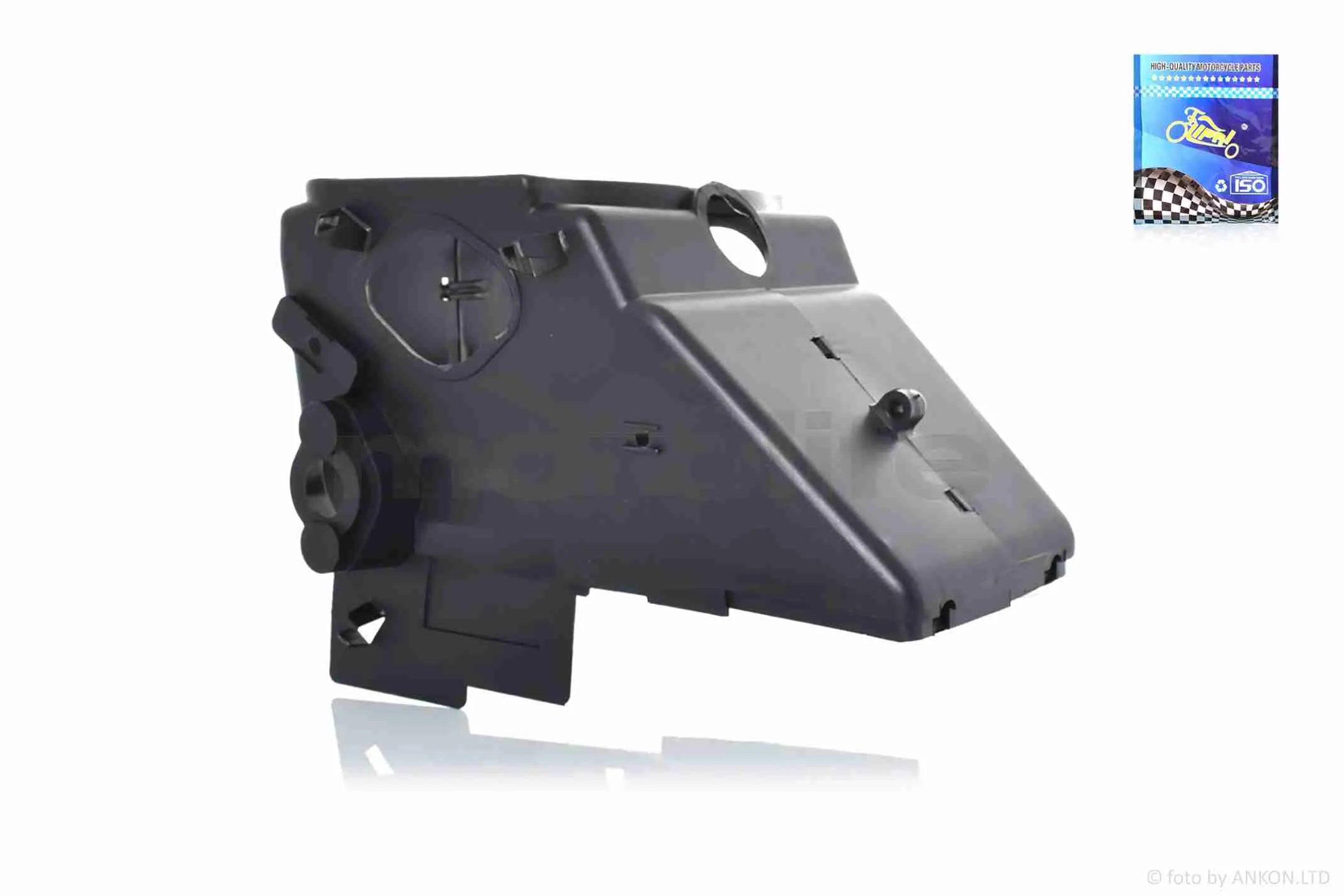 at-009579_3