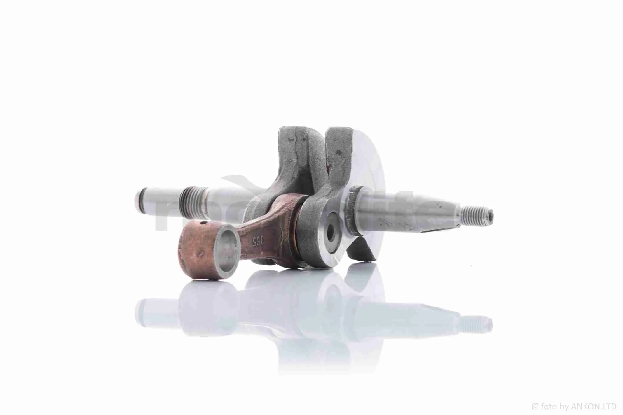 at-013711_2