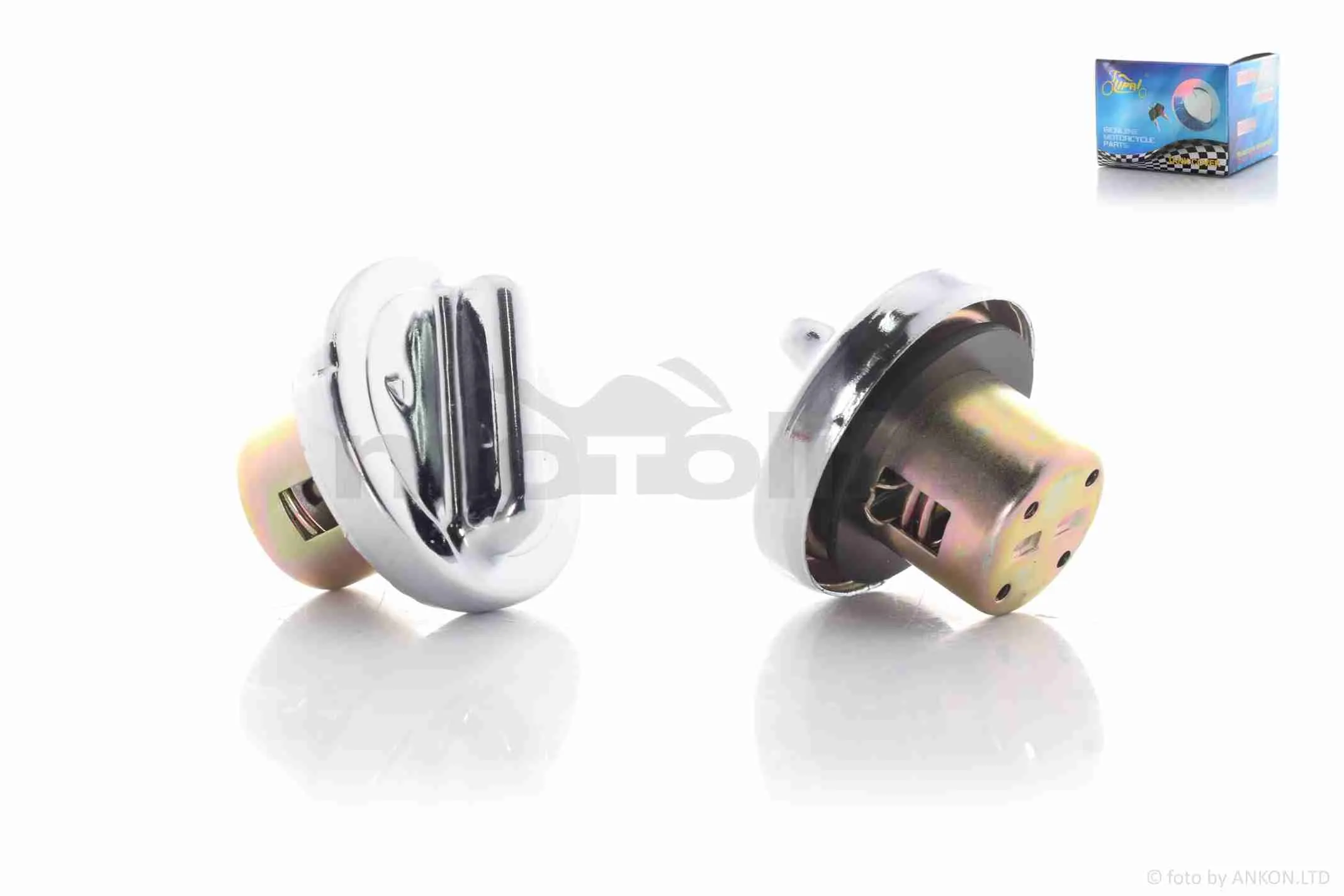 Кришка бака паливного  Suzuki V125 (A_AT-034087)