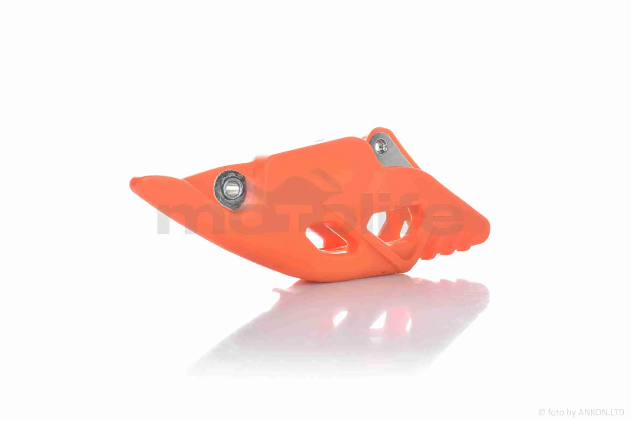 at-036323_3