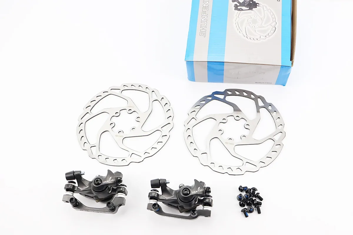 Гальмо Disk-brake переднє (F160/R140мм)+заднє (F180/R160мм), диски 160мм, кріпл. 6 болтів, сірий SF-M350+RT525 (S_210995)