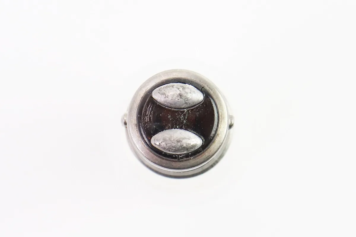 301666-1