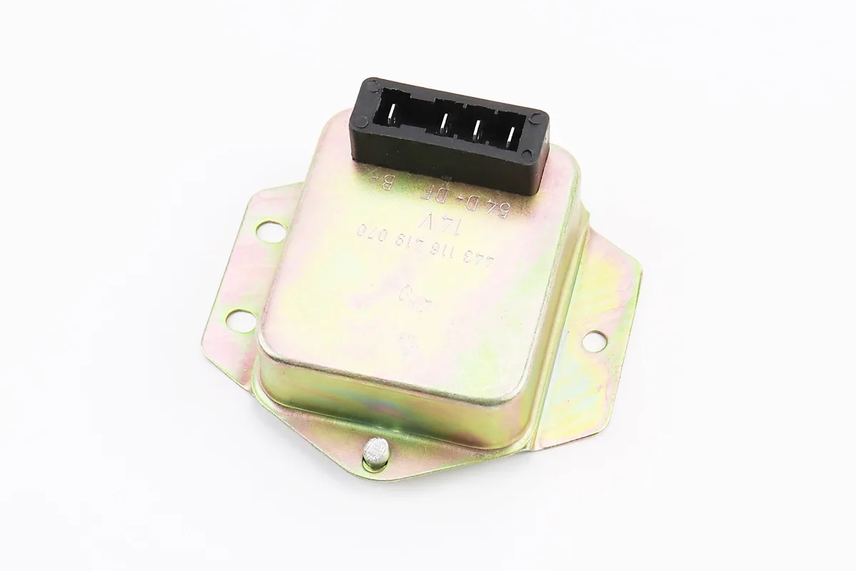 Реле регулятор напруги 12V (старого зразка) (S_343065)