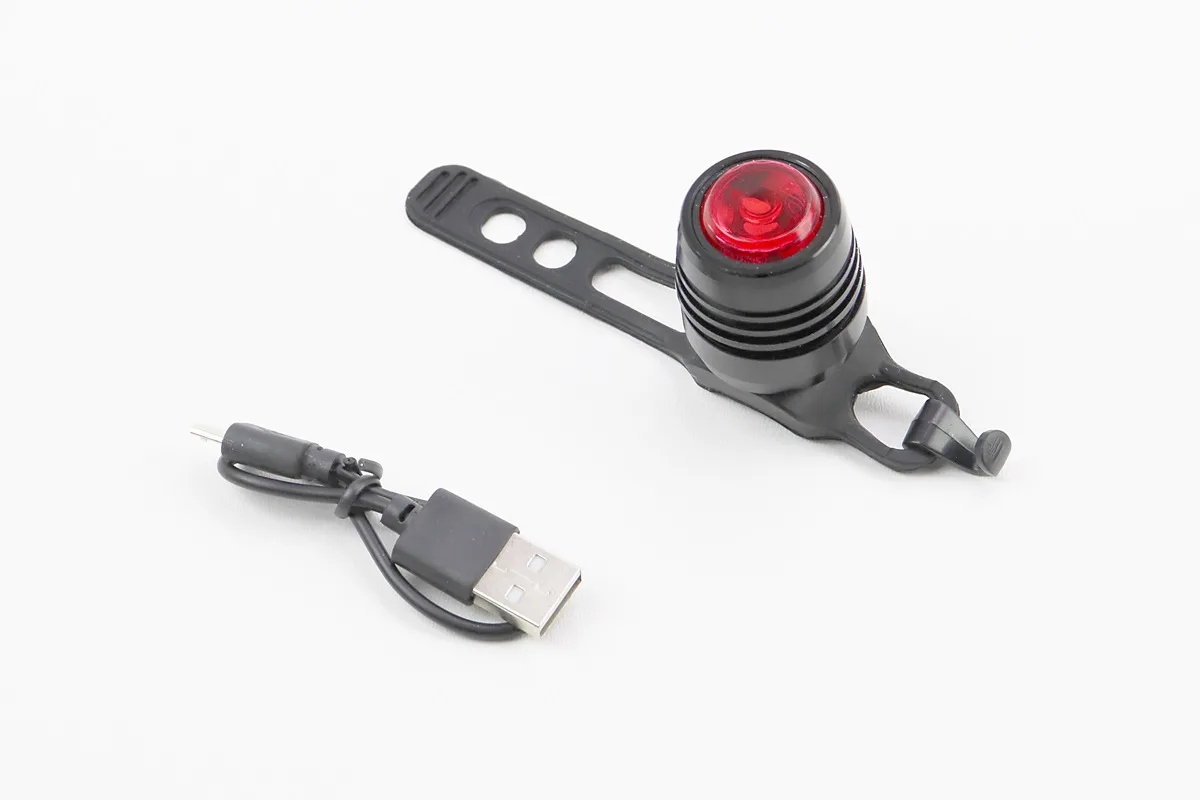 Ліхтар задній 1 діод 15 lumen, Li-ion 3.7V 220mAh зарядка від USB, вологозахисний, чорний (P_409393)