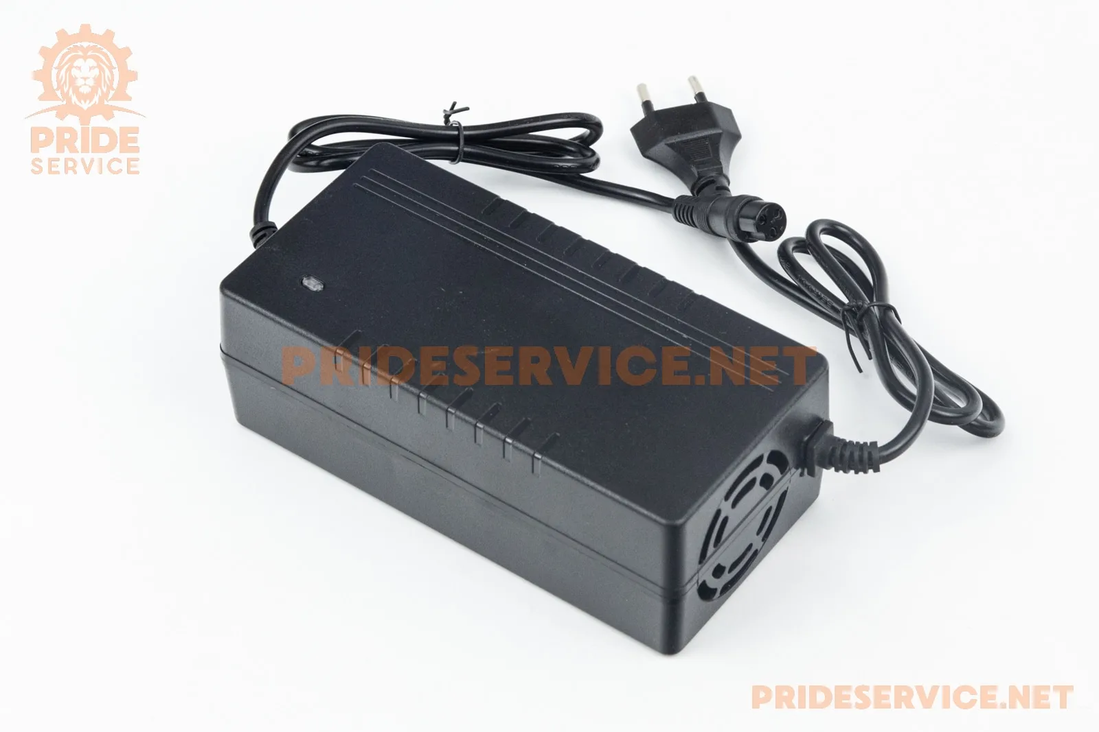 Зарядний пристрій 67.2V-3.0A (штекер GX16 3-pin) з охолодженням, TM60V03A (електросамокат) (P_410176)