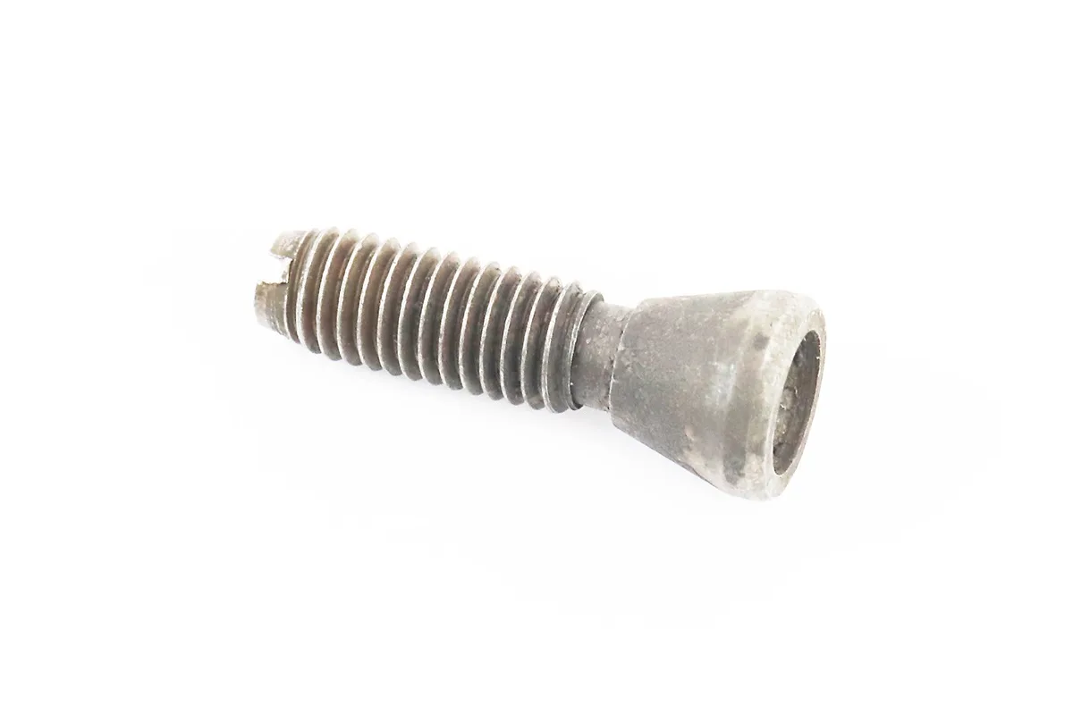 Болт коромисла клапана R175A/R180NM тип 1 (P_603084)