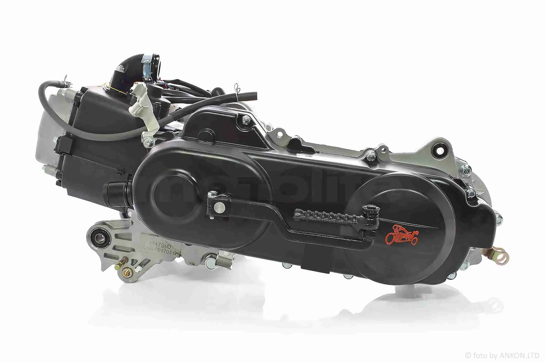 Двигун  GY6 80cc  43cm, під два амортизатори, 110 колодка  